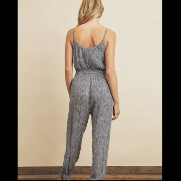 Lulu's Blue Striped Jumpsuit - Picture 3 of 8